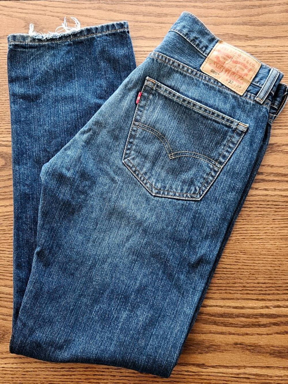 Levi’s 505 Distressed Jeans 32x32 – Made in Colombia – 100% Cotton